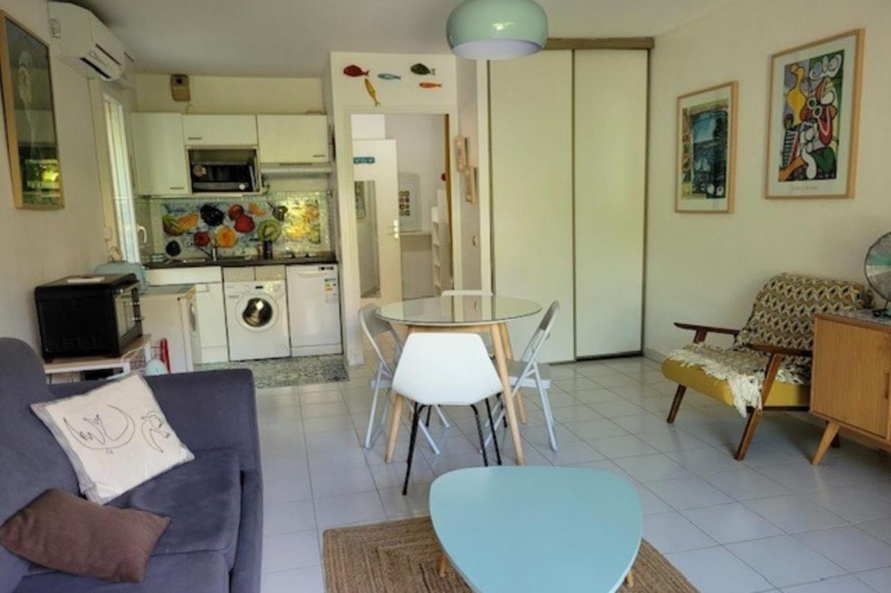 Nice Studio 30 M With Terrace And Pool Antibes Exteriér fotografie